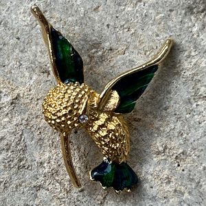 Hummingbird pendant gold green enamel